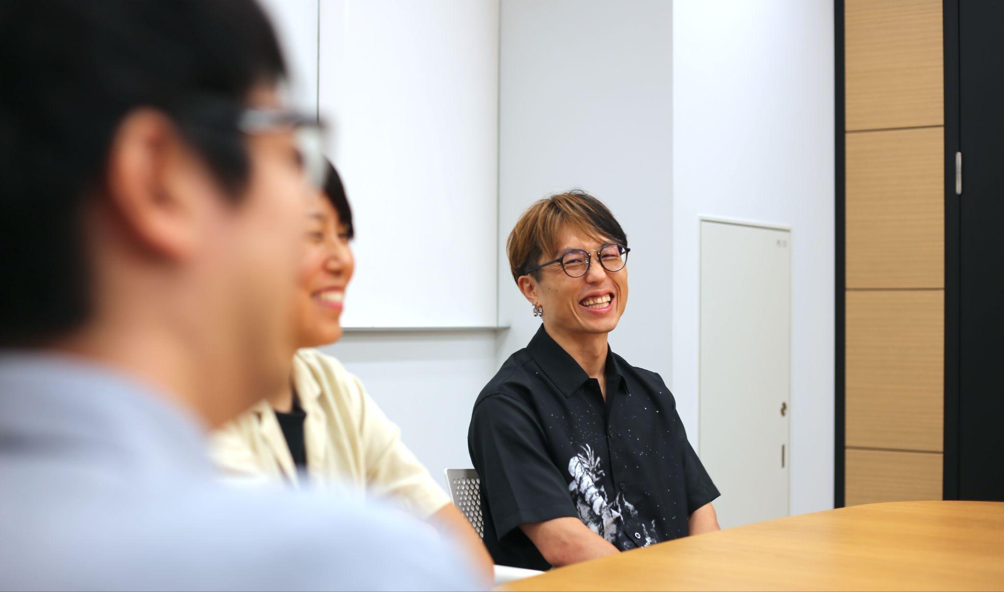山崎氏